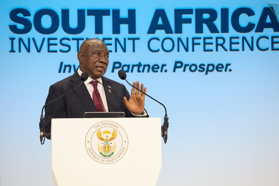 South African president gets court order halting inquiry into 'Farmgate' scandal
