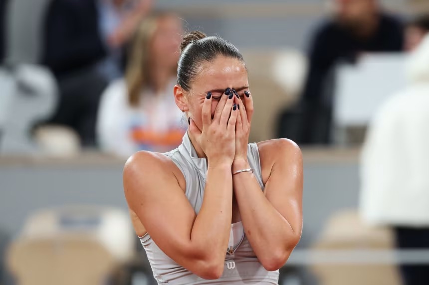 Marta Kostyuk dedicates historic French Open quarterfinal win to ‘the ​Ukrainian people’
