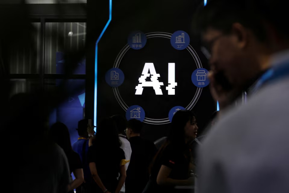 UN report sees enormous potential benefits and big risks from AI

